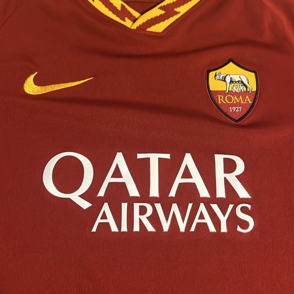 Authentic Roma soccer jersey - Picture 2 of 5